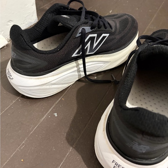 New Balance Black and White Fresh Foam Sneakers - Picture 5 of 5